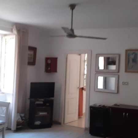 Alex And Renate Apartment บาเลนเซีย ภายนอก รูปภาพ